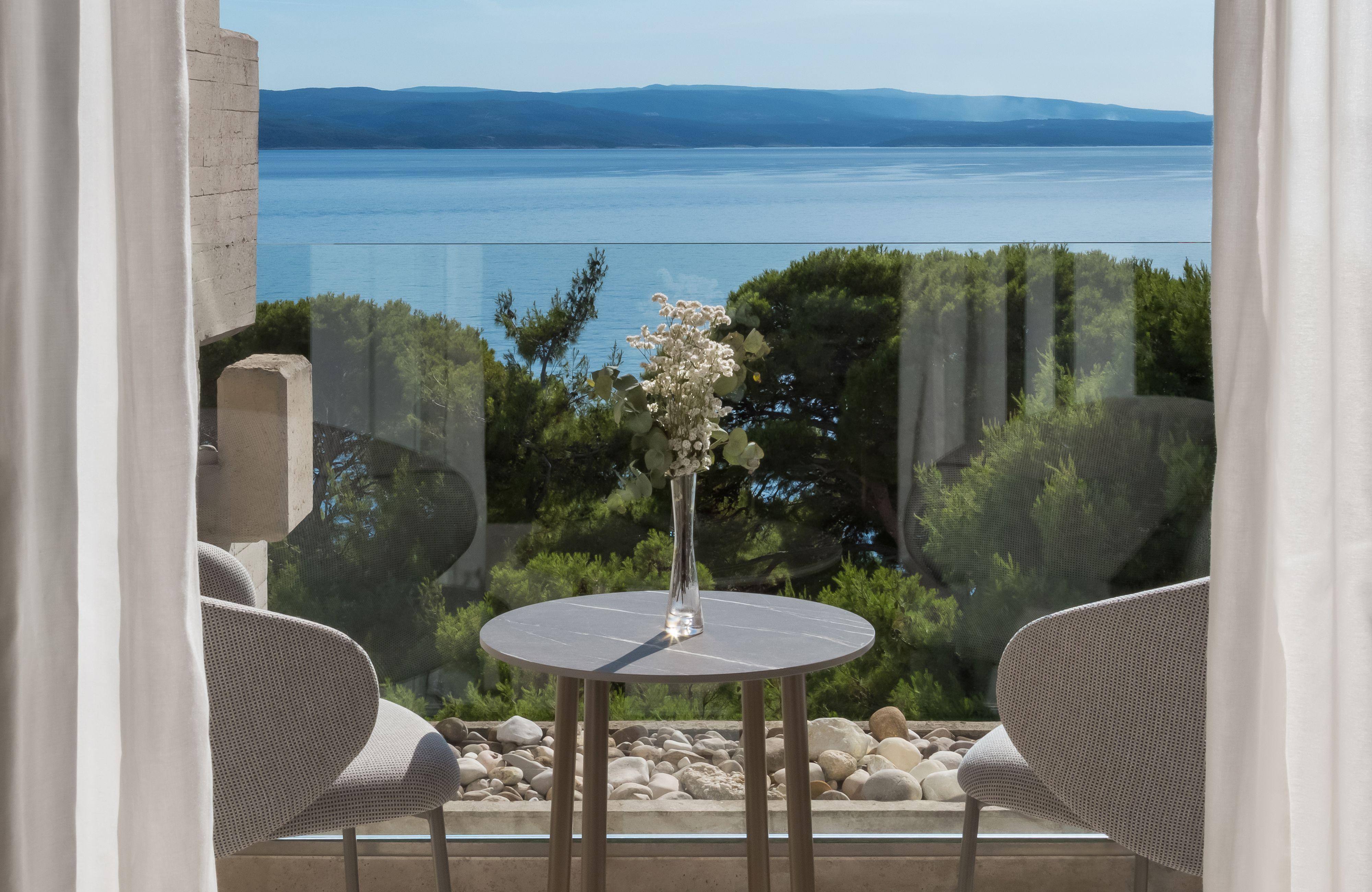 Bluesun Hotel Soline Brela Bagian luar foto