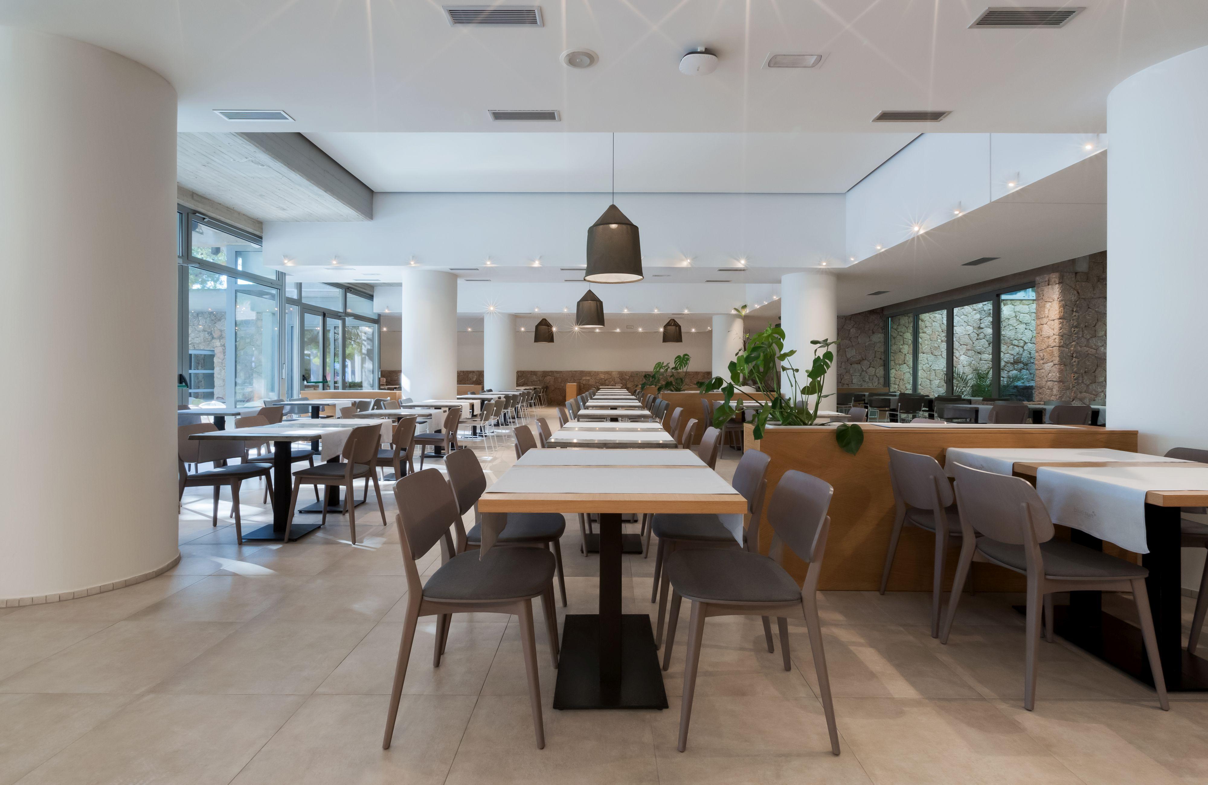 Bluesun Hotel Soline Brela Bagian luar foto