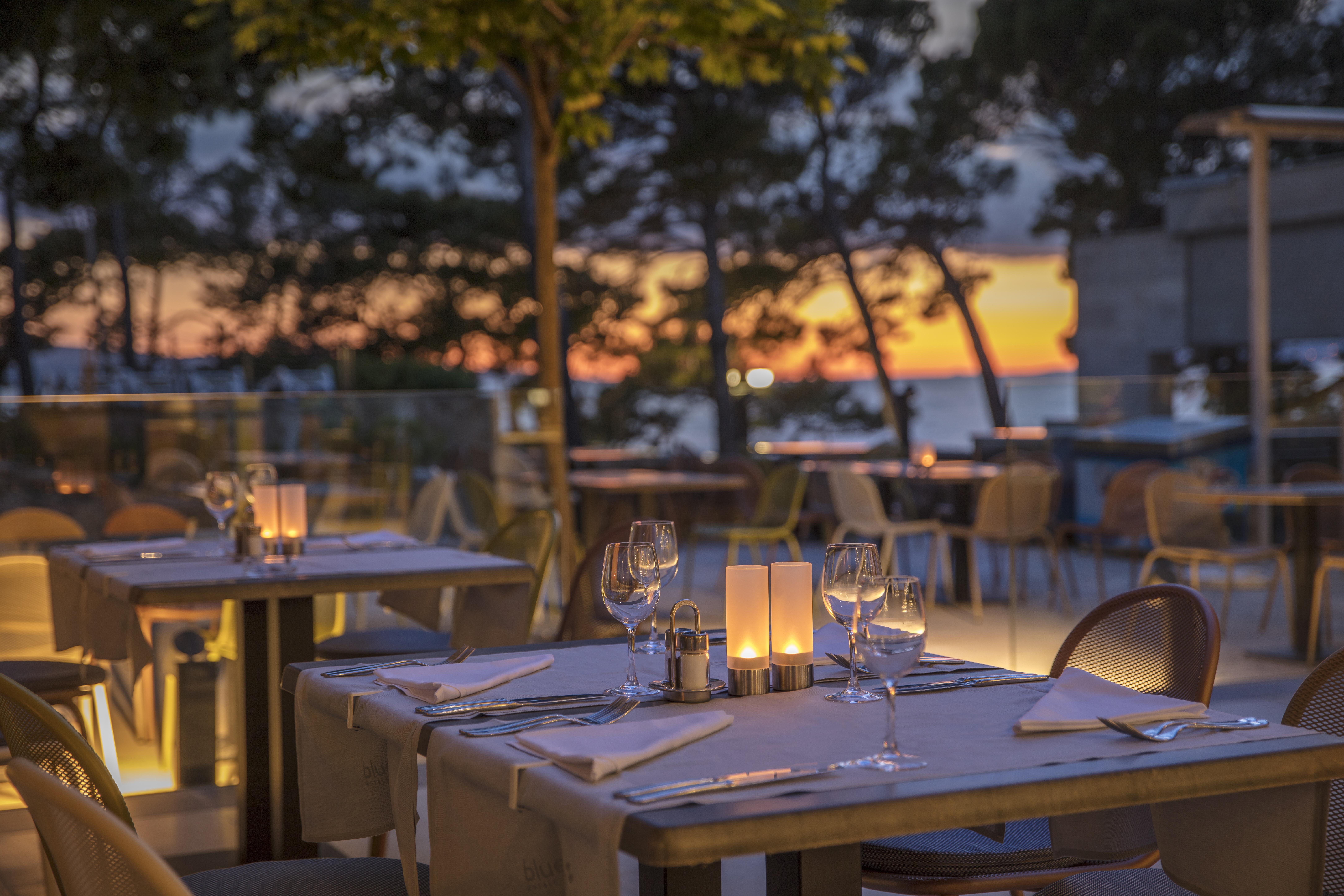 Bluesun Hotel Soline Brela Bagian luar foto
