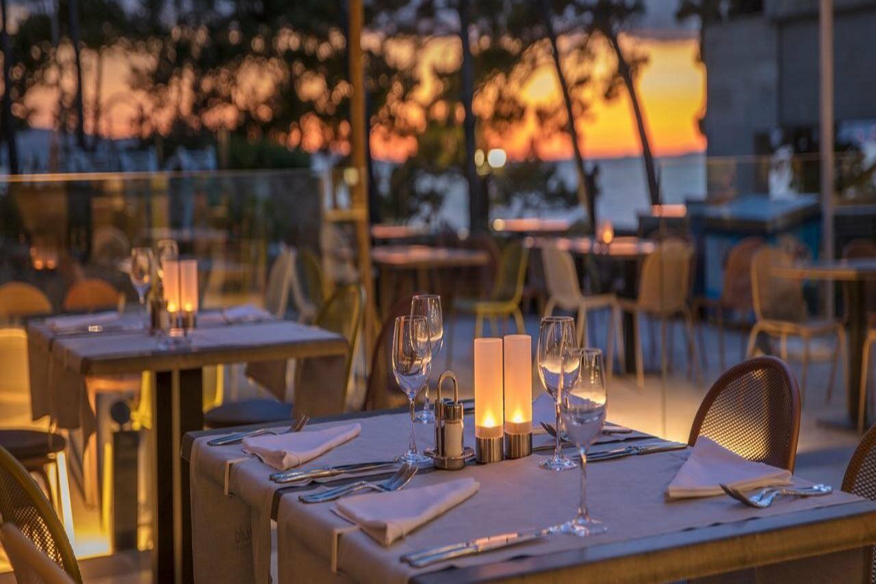 Bluesun Hotel Soline Brela Bagian luar foto