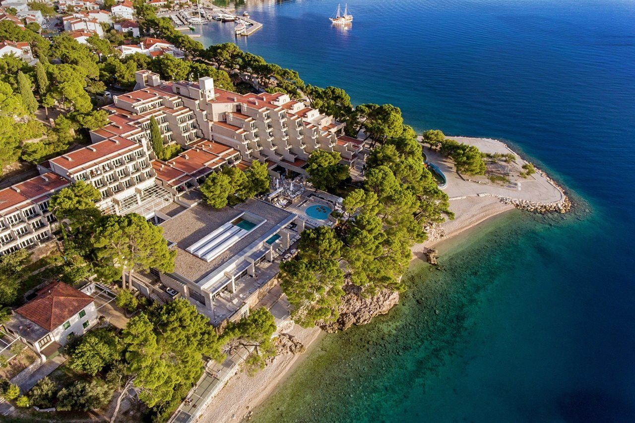 Bluesun Hotel Soline Brela Bagian luar foto