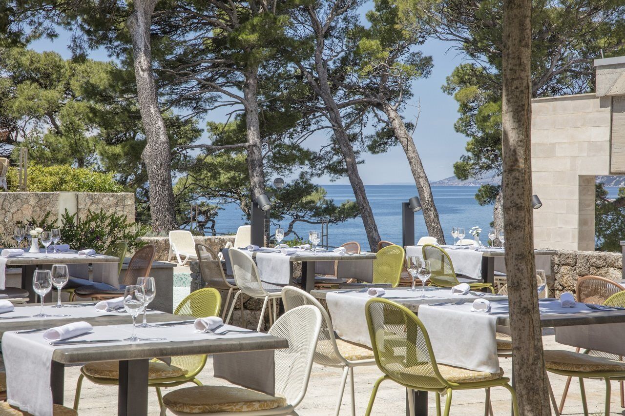Bluesun Hotel Soline Brela Bagian luar foto
